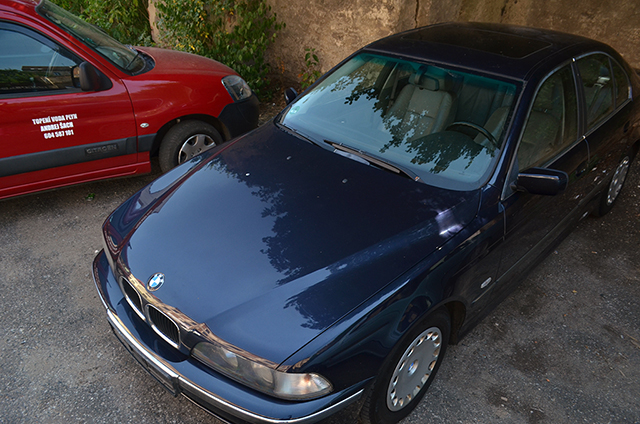 bmw e39 528i orientblau