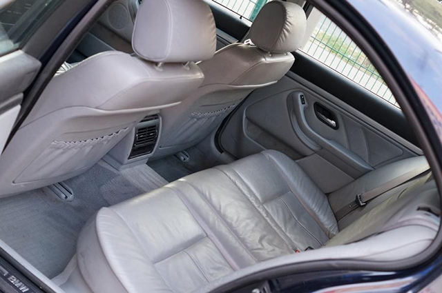 bmw e39 528i orientblau