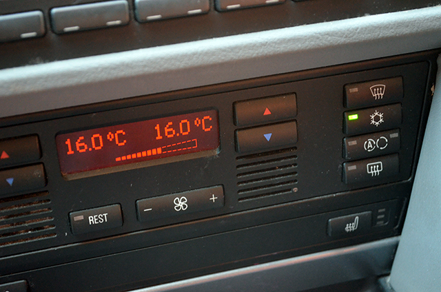 bmw e39 528i orientblau