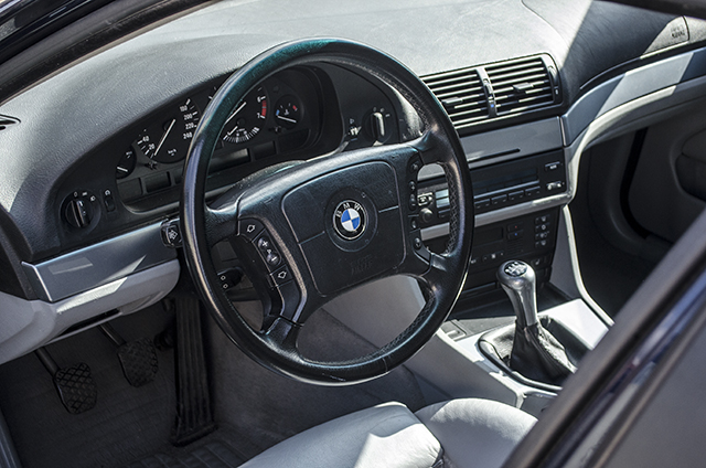 bmw e39 528i orientblau
