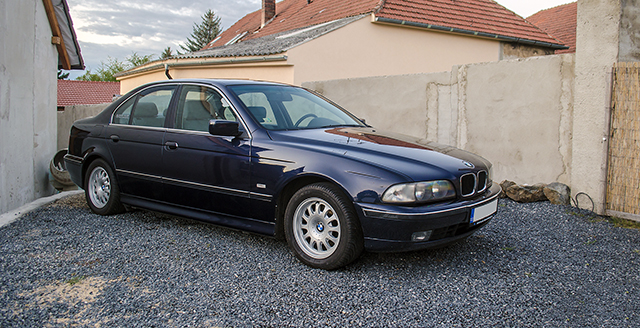 bmw e39 528i orientblau