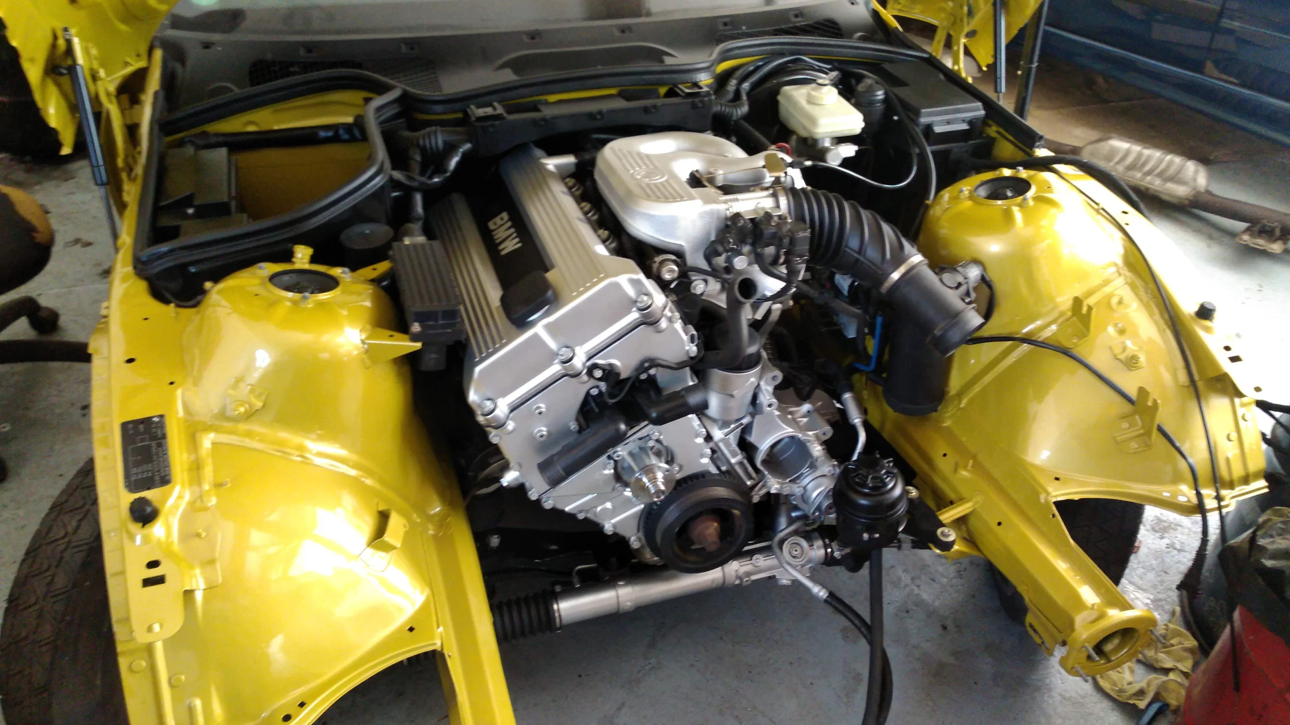 bmw z3 project phoenix yellow