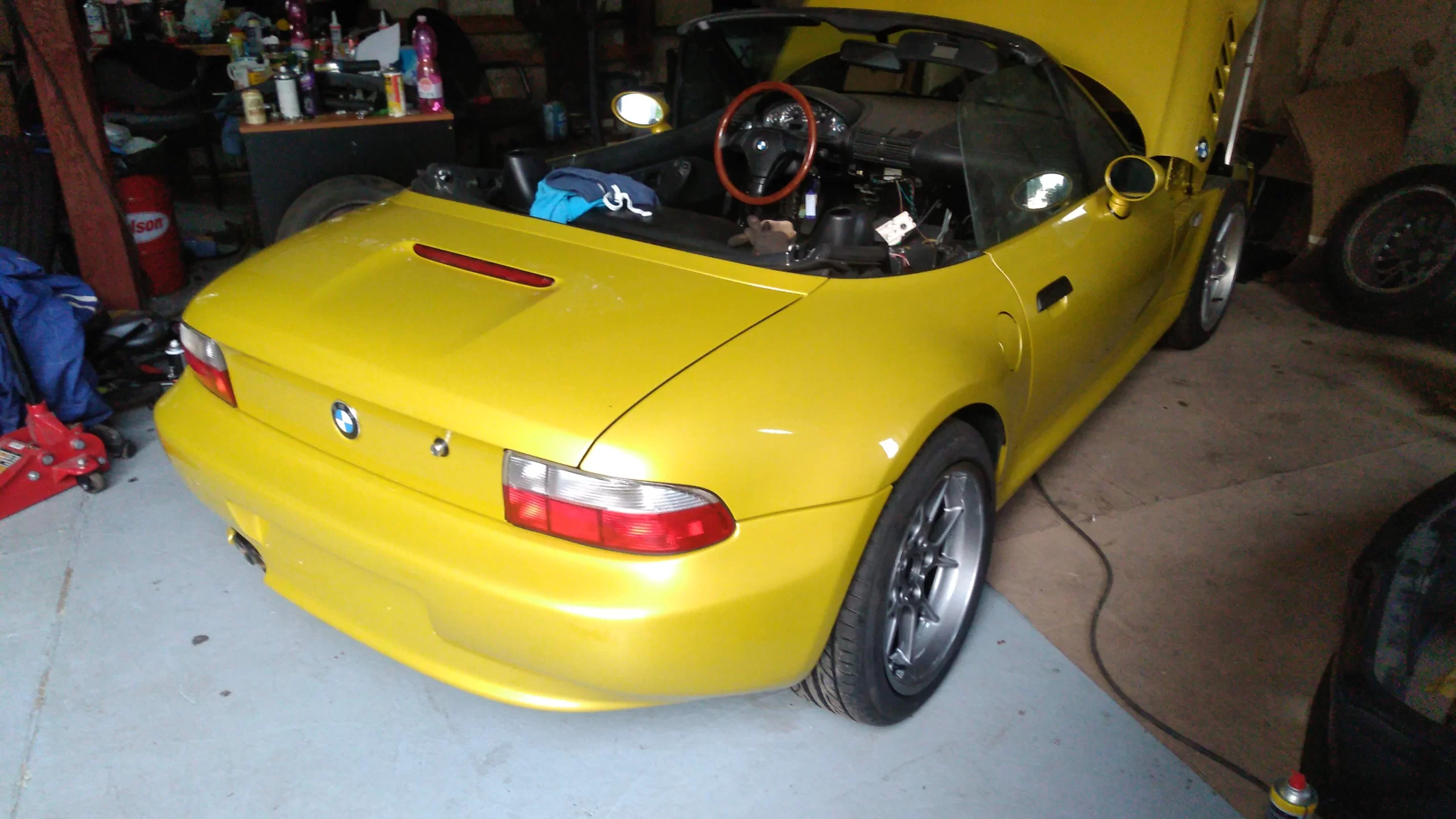 bmw z3 project phoenix yellow