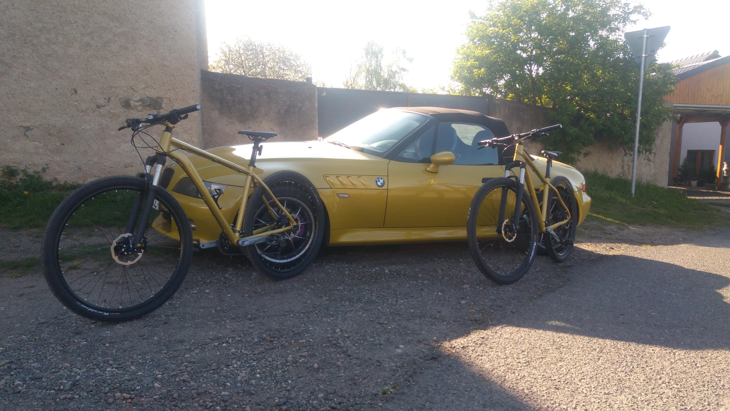 bmw z3 project phoenix yellow