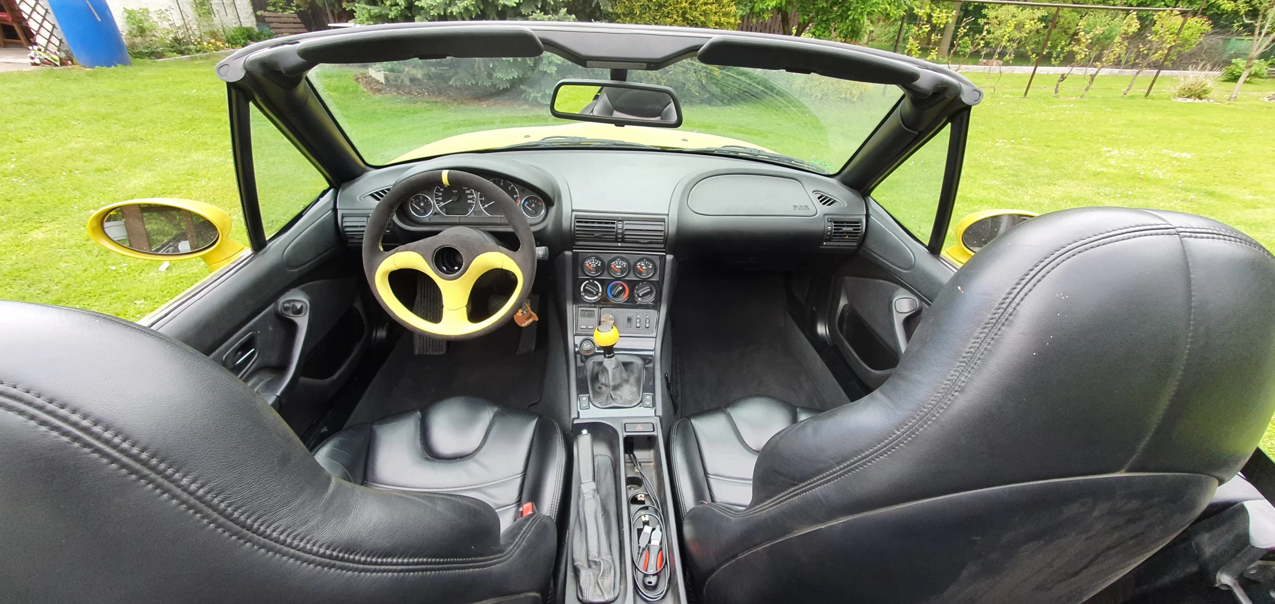 bmw z3 project phoenix yellow