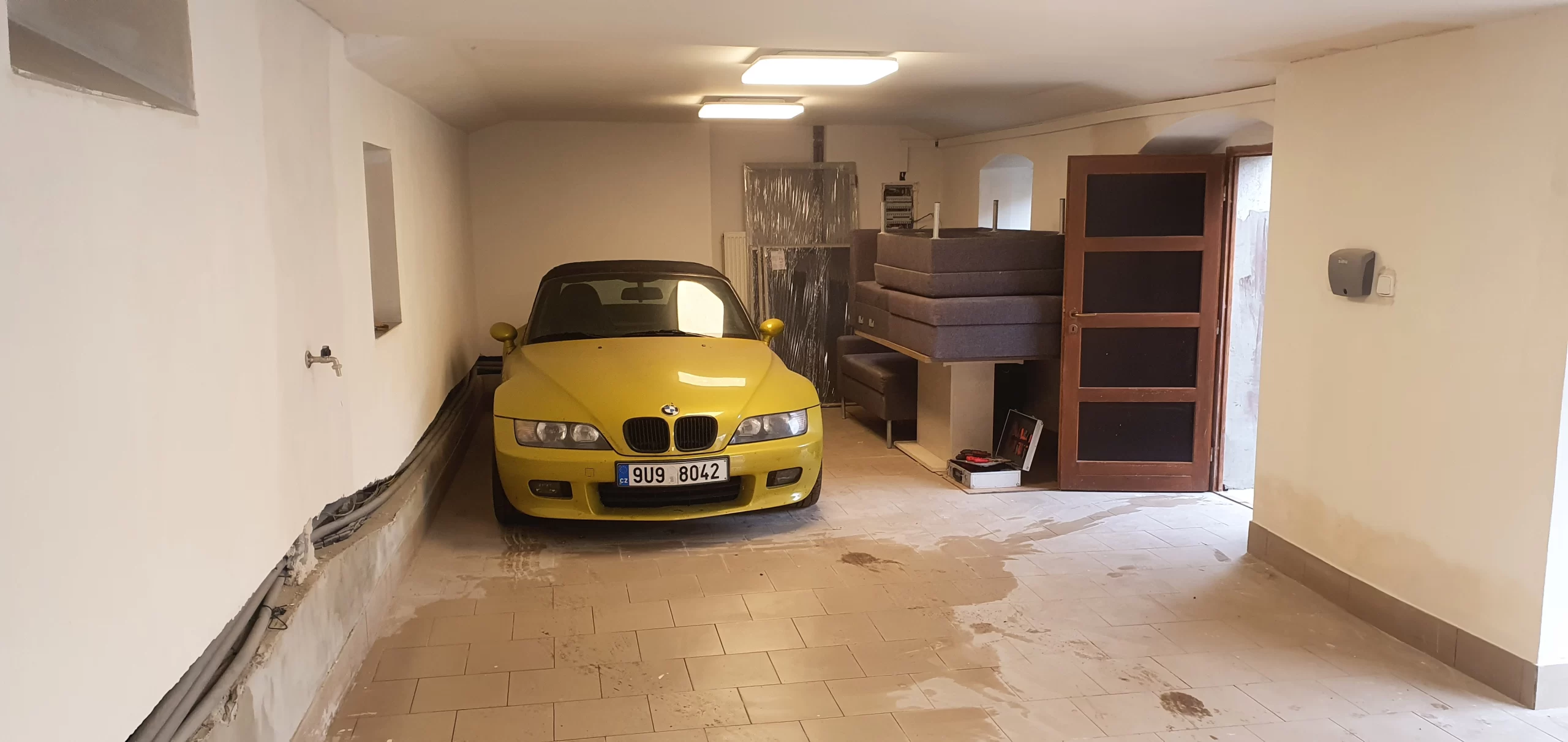bmw z3 project phoenix yellow
